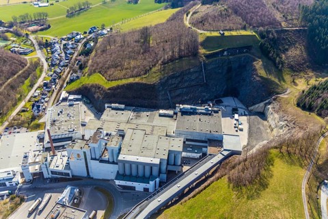 Aerial photo, Brewery C.& A. VELTINS GmbH & Co. KG, Grevenstein, Meschede, Sauerland, North