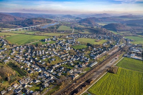 Aerial view, local view Wennemen, bridge motorway A46, Meschede, Sauerland, North Rhine-Westphalia,