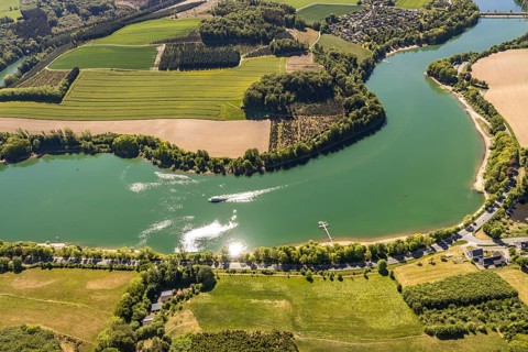 Aerial view, Hennetalsperre, Hennesee, excursion boat, Meschede, Sauerland, North Rhine-Westphalia,