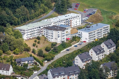 Aerial view, DRK Seniorenzentrum Bernhard-Salzmann-Haus, Meschede, Sauerland, Hochsauerlandkreis,