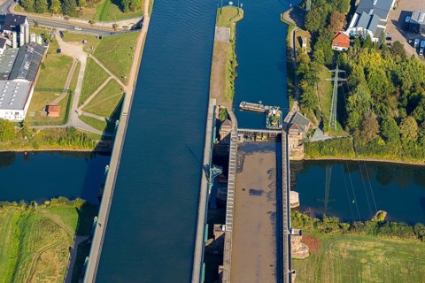 Aerial view, waterway junction Minden, river Weser, Mittellandkanal, Nordstadt, Minden,