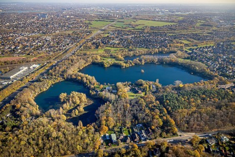 Aerial view, recreation area Schwafheim, mountain lake, Schwafheimer See, Moers-Schwafheim, Mörs,