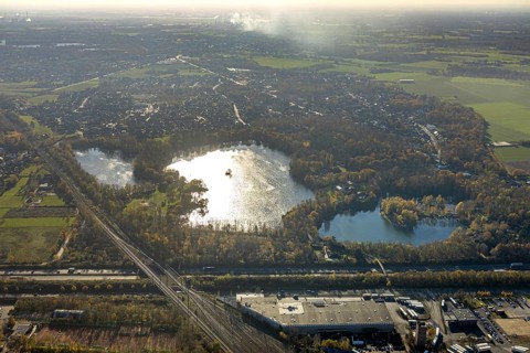 Aerial view, recreation area Schwafheim, mountain lake, Schwafheimer See, Moers-Schwafheim, Mörs,