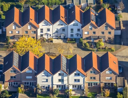 Aerial view, terraced houses Dohlenstraße, Rheinkamp-Meerbeck, Mörs, Ruhr area, North