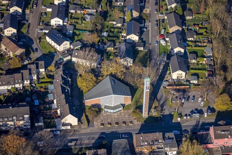 Aerial view, protestant church Meerbeck, Rheinkamp-Meerbeck, Mörs, Ruhr area, North