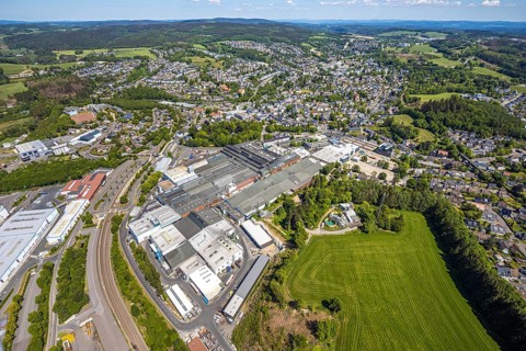 Aerial view, OTTO FUCHS metal processing company, Meinerzhagen railway station, Meinerzhagen,