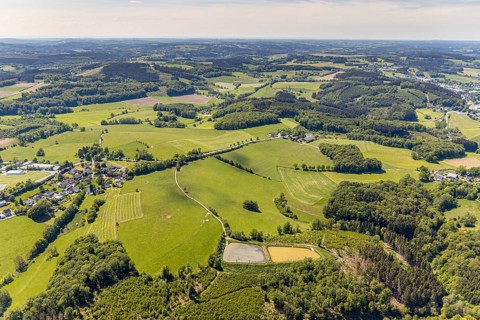 Aerial view, ponds at Volmestraße, sewage treatment plant, Meinerzhagen, Märkischer Kreis,