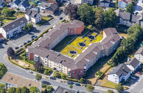 Aerial view, residential complex with green parking roof, inner courtyard, Clemens-Brentano-Straße,