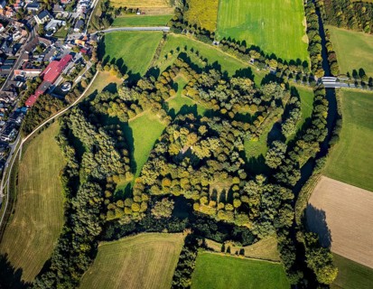 Aerial view, Lipperode Castle, in the forest, Lipperode, Lippstadt, Soest district, North