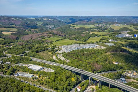 Aerial view, Leopold Kostal GmbH & Co. KG, An der Bellmerei, motorway A45, Lüdenscheid, Märkischer