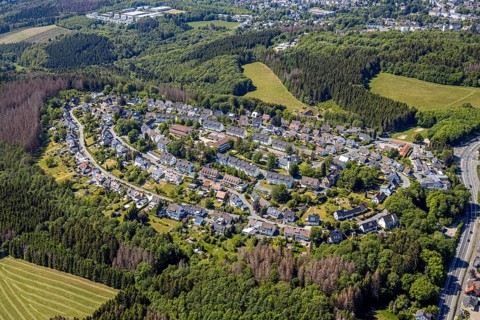 Aerial view, district Bierbaum in forest location, primary schools Bierbaum, Lüdenscheid,