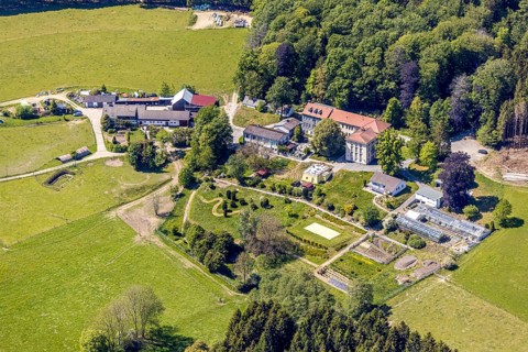 Aerial view, Fachklinik Spielwigge GmbH, Lüdenscheid, Märkischer Kreis, Sauerland, North