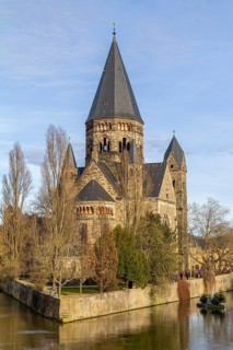 Scenery at evening time around the Temple Neuf, a protestant church in Metz located in France