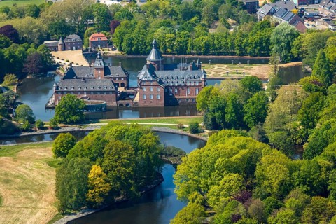 Aerial view, moated castle Anholt, Isselburg, Lower Rhine, North Rhine-Westphalia, Germany, castle,