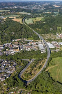 Aerial view, Volme descent and Volme bridge, local view Delstern, Hagen, Ruhr area, North