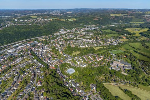 Aerial view, local view Eilpe, comprehensive school Eilpe Hagen, Otto-Densch-Halle, Hagen, Ruhr