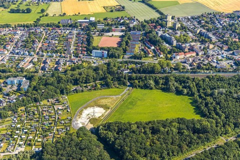 Aerial view, rainwater retention basin of the Lippeverband at the Kamener Straße, Wiescherhöfen,