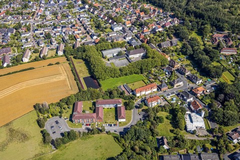 Aerial photo, secondary school Martin-Luther-Schule, environment Bockelweg, Hamm, Ruhr area, North