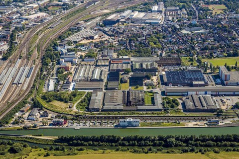 Aerial view, overview industrial area at the canal, former Thyssen site, Hafenstraße, Westlich