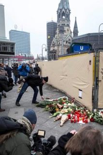DEU Germany Germany Berlin Day after the attack on the Christmas market at the Memorial Church