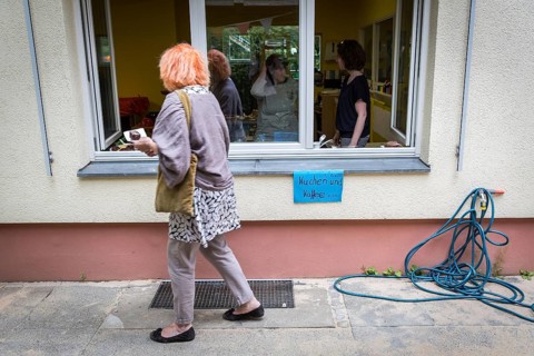 DEU Germany Germany Berlin Summer party at the Nordwest day care centre on Prager Platz