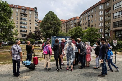 DEU Germany Germany Berlin Tourists at the site of the former 'Führerbunker' in Berlin-Mitte