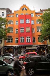 DEU Germany Germany Berlin The Fantastic Foxhole Hostel on Weserstraße in Neukölln