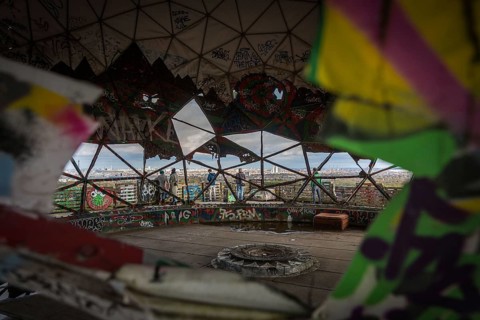DEU Germany Germany Berlin View through the tattered interceptors on the site of the former