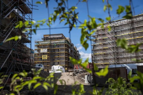 DEU Germany Germany Berlin The new building of the Moeckernkiez construction group on the corner of