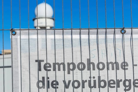DEU Germany Germany Berlin A newly designed container village for refugees, the 'Tempohome', at the