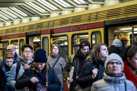 DEU Germany Germany Berlin Scenes in and around the S-Bahn.people leaving a train at Gesundbrunnen