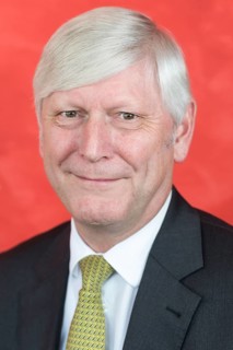 DEU Germany Germany Berlin The CEO of RWE Rolf Martin Schmitz during a visit to Focus magazine at