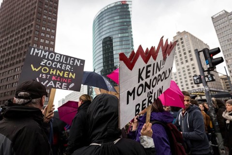 DEU Germany Germany Berlin More than 13, 000 people demonstrated in Berlin city centre on Saturday