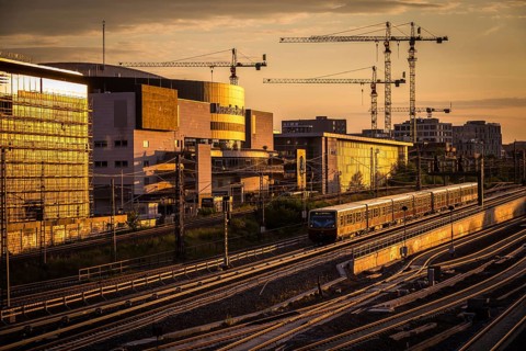 DEU Germany Germany Berlin The new East Side Mall and the Mercedes Benz Arena at sunset