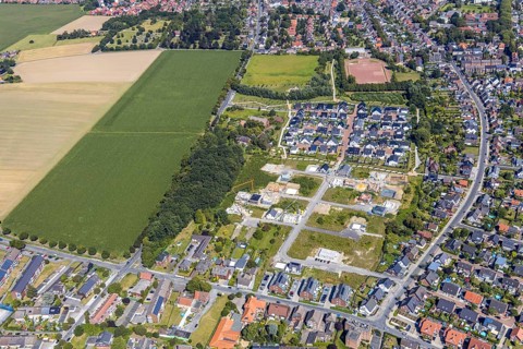 Aerial view, residential park Schulze-Everding, open space and meadow south of Horster Straße,