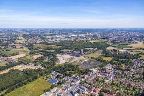 Aerial view, Former Ost colliery, Old Heinrich-Robert colliery, Hammerhead tower, former colliery,