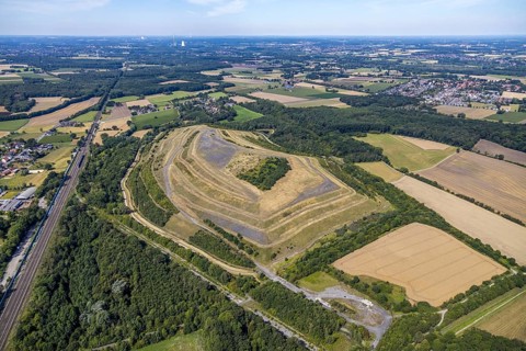 Aerial photo, Sundern slagheap, Pelkum, Hamm, Ruhr area, North Rhine-Westphalia, Germany, DE,