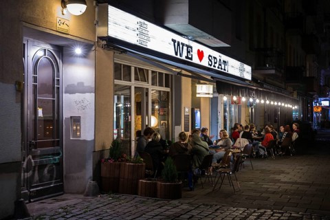 DEU Germany Germany Berlin A late-night shop with seating on Danziger Strsasse in Mitte