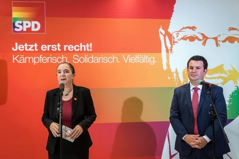 DEU Germany Germany Berlin Raising the rainbow flag with Petra Nowacki and SPD General Secretary