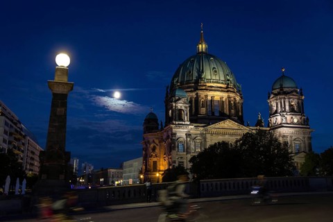 DEU Germany Germany Berlin View of the Berlin Cathedral and moon at the blue hour