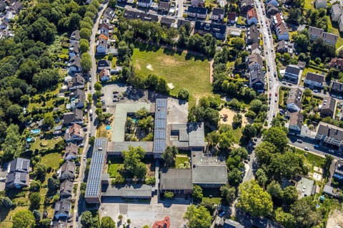 Aerial photo, GGS Oberwinzerfeld, AWO day-care centre Winz-Baak, Hattingen, Ruhr area, North