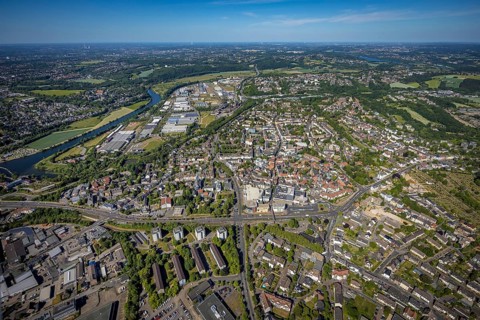 Aerial view, river Ruhr, city centre, old town, district Welper, industrial park and landscape park