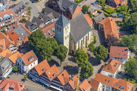 Aerial view, St. Dionysius Catholic Church, church square, Havixbeck, Münsterland, North