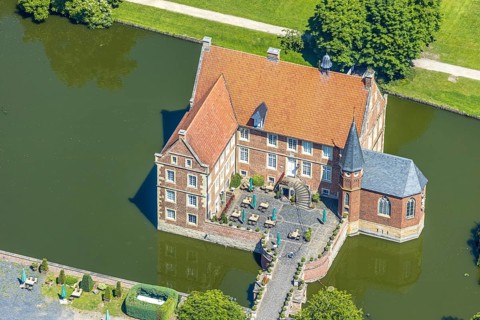 Aerial view, Burg Hülshoff, Museum in honour of the poet Annette von Droste-Hülshoff, Havixbeck,