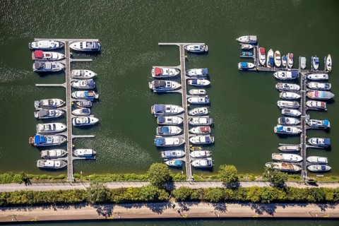 Aerial view, boats at the jetty, Rhine-Herne Canal, water sports club Herne 1920, Herne, Ruhr area,