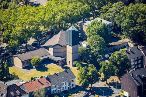 Aerial view, catholic church St. Josef, Roonstraße, Herne, Ruhr area, North Rhine-Westphalia,