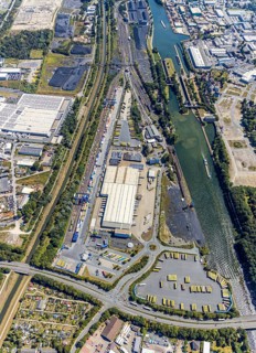 Aerial view, commercial area Am Westhafen, CTH Container Terminal Herne GmbH, Müller - Die lila