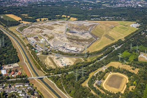 Aerial view, central landfill Emscherbruch ZDE, former Graf Bismarck colliery, AGR,