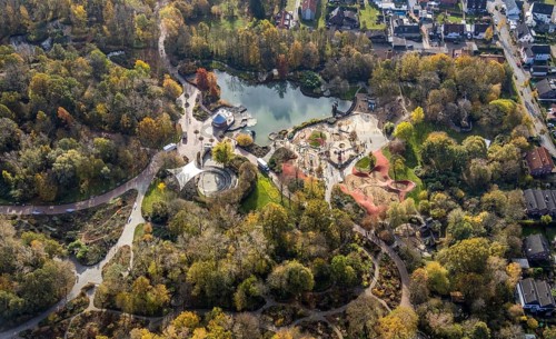 Aerial view, Maximilianpark Hamm, children's playground, fountain pond, Uentrop, Hamm, Ruhr area,