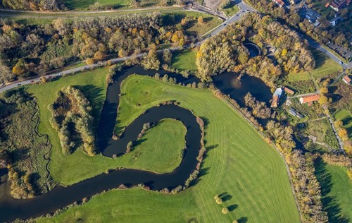 Aerial view, Schlossmühle, Mühlengraben, Mühlenteich, An der Schlossmühle, Hamm, Ruhr area, North